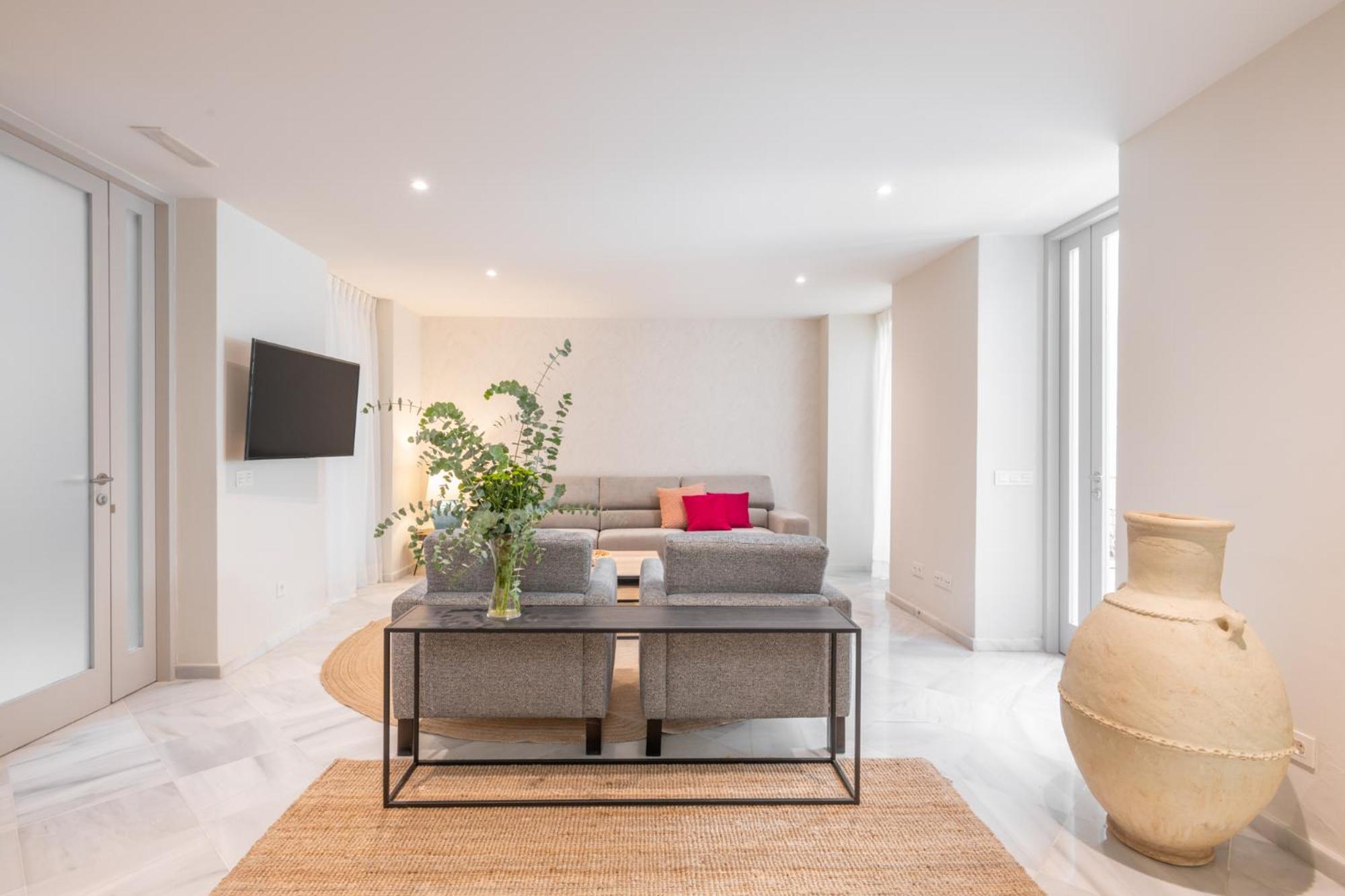 Apartamentos Pinar Malaga Centro Oda fotoğraf