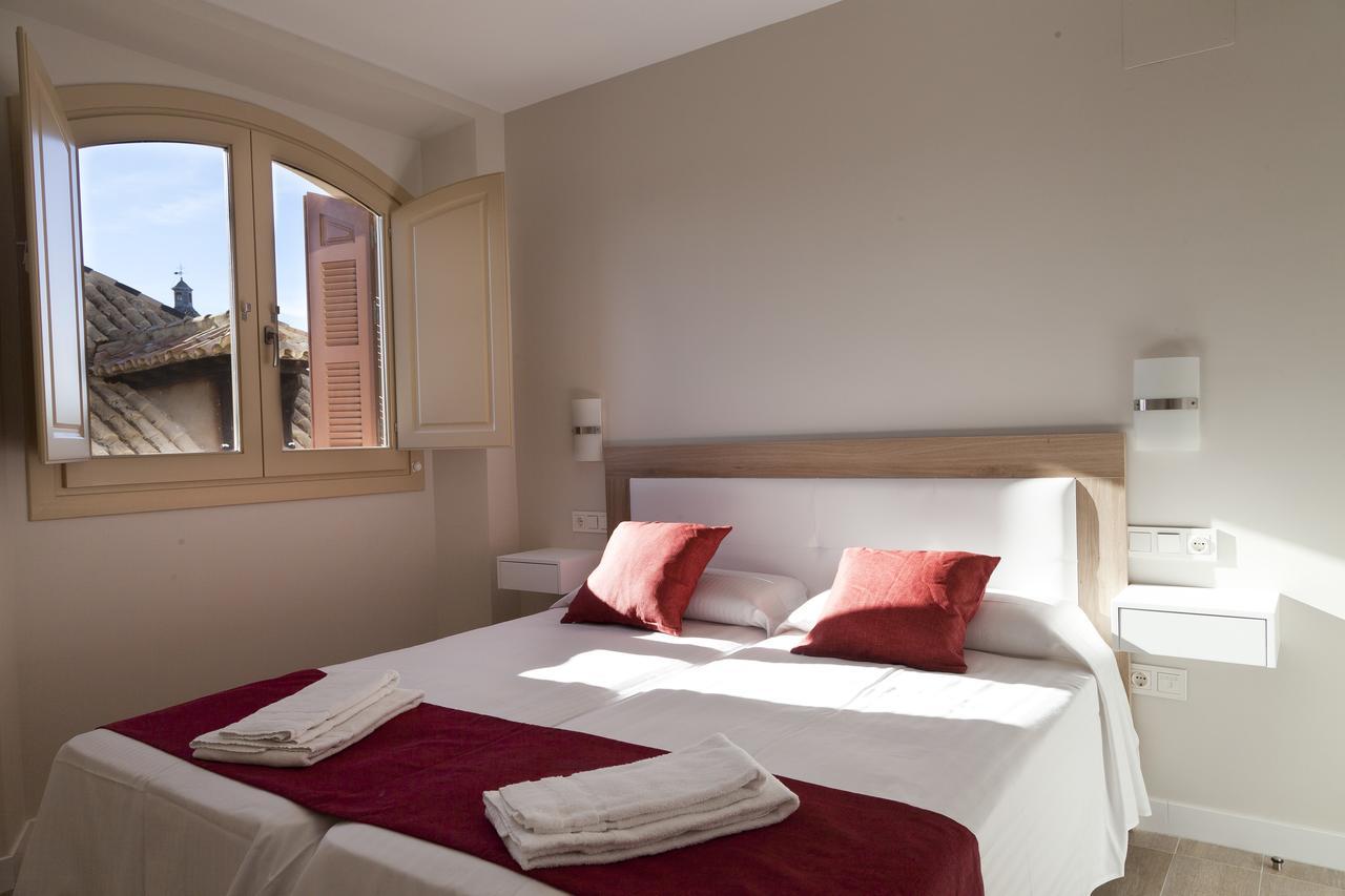 Apartamentos Pinar Malaga Centro Dış mekan fotoğraf